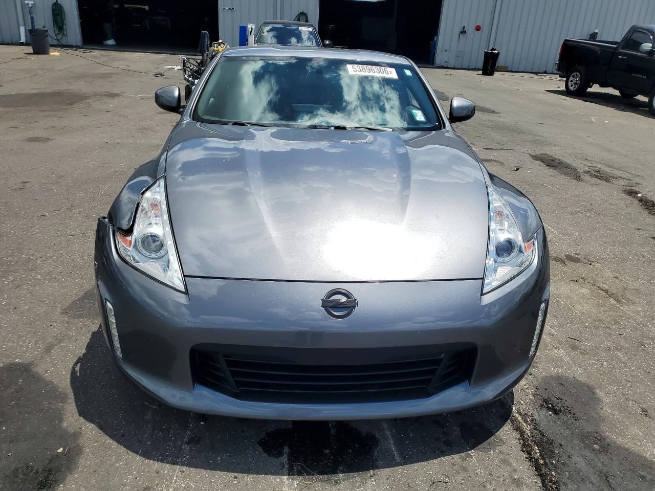 2016 Nissan 370Z, Base