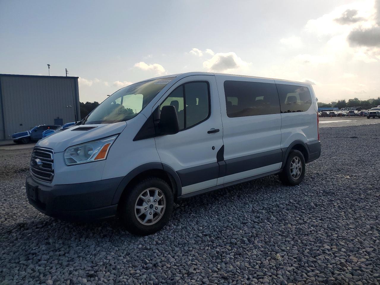 2015 Ford Transit, T-150