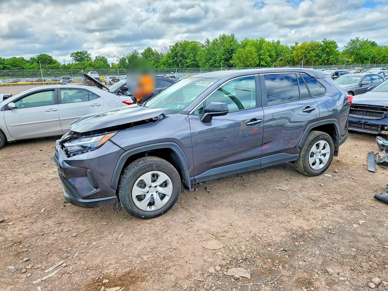 2025 Toyota RAV4, LE