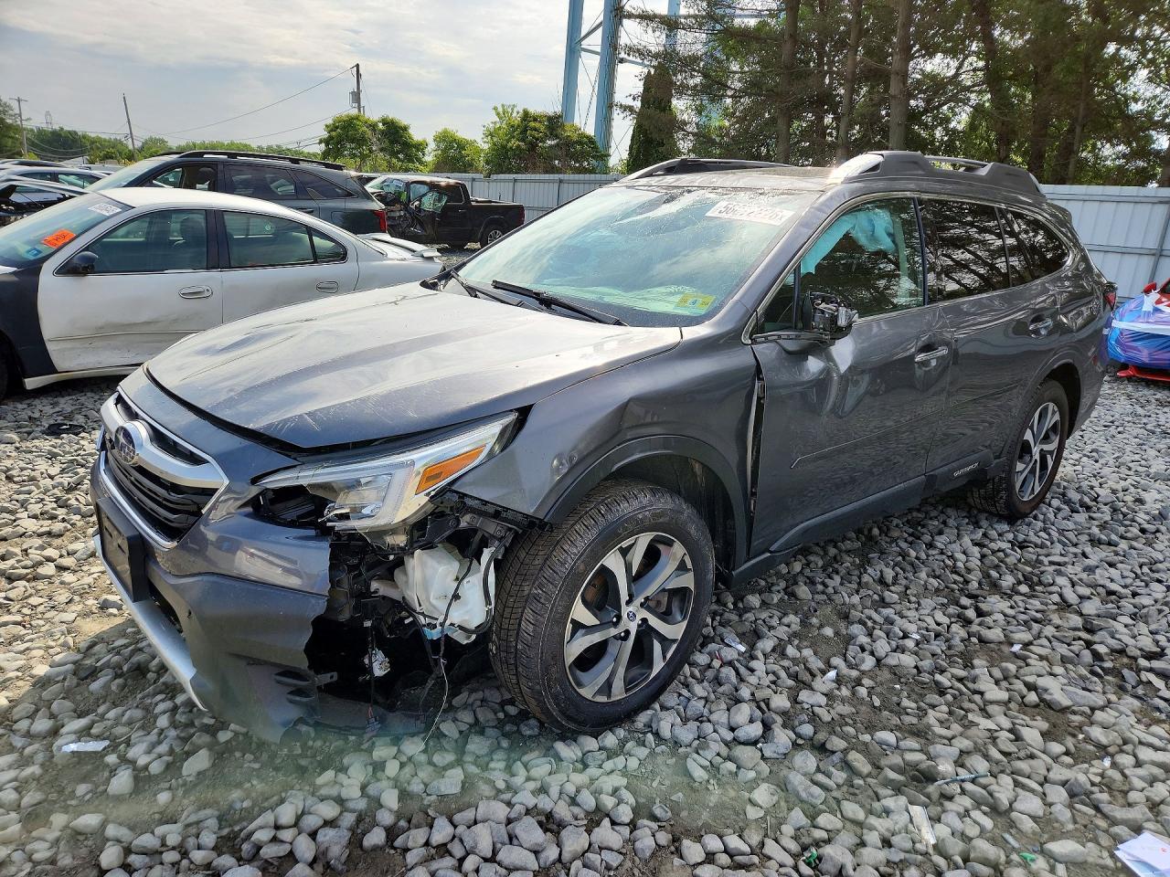 2021 Subaru Outback, Touring