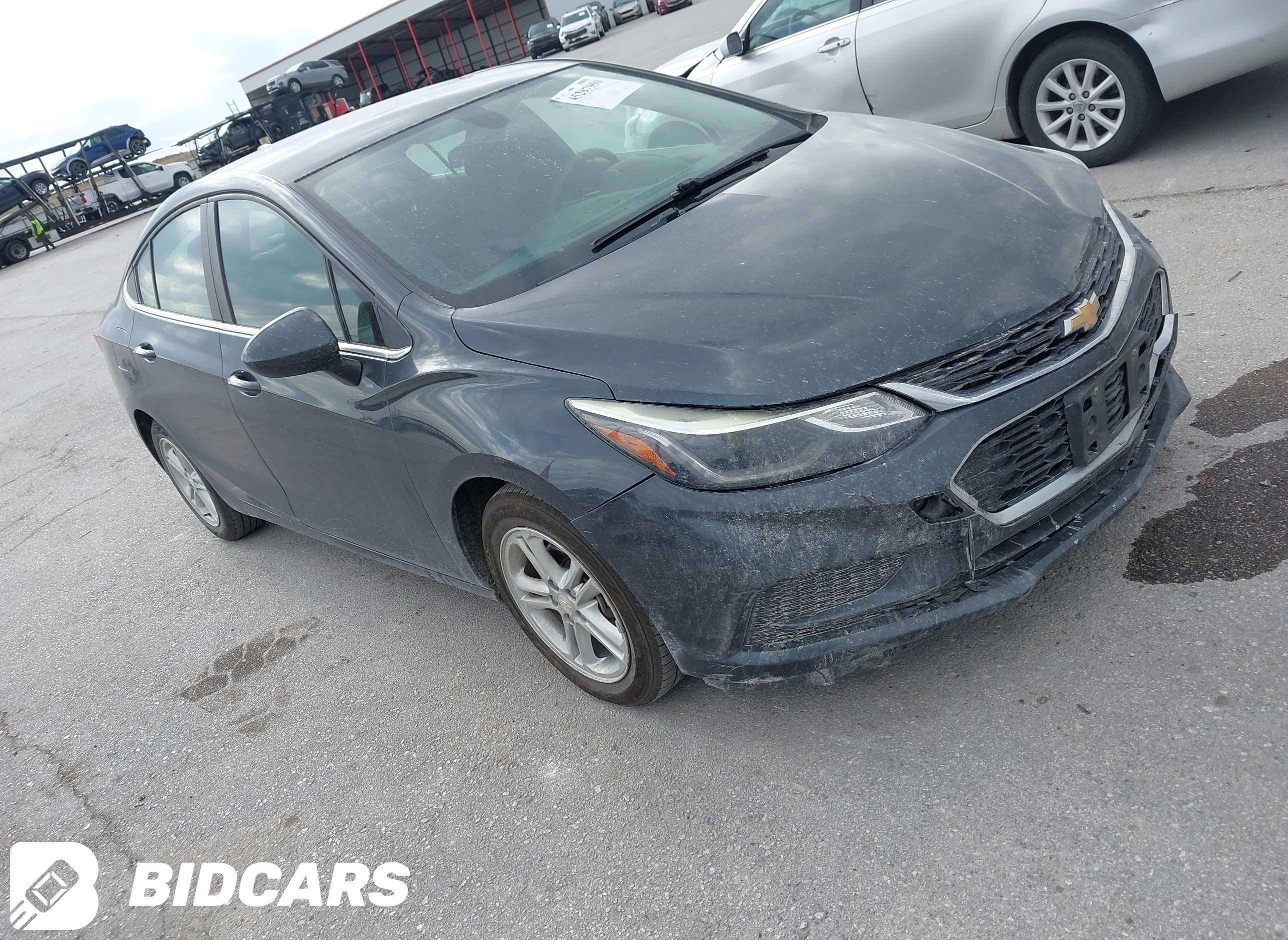 2017 Chevrolet Cruze, Lt Auto
