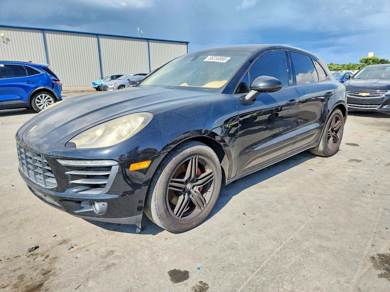 2016 Porsche Macan, S