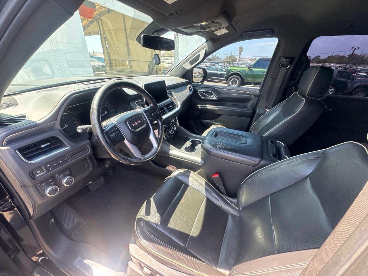 2021 GMC Yukon, K1500 Slt