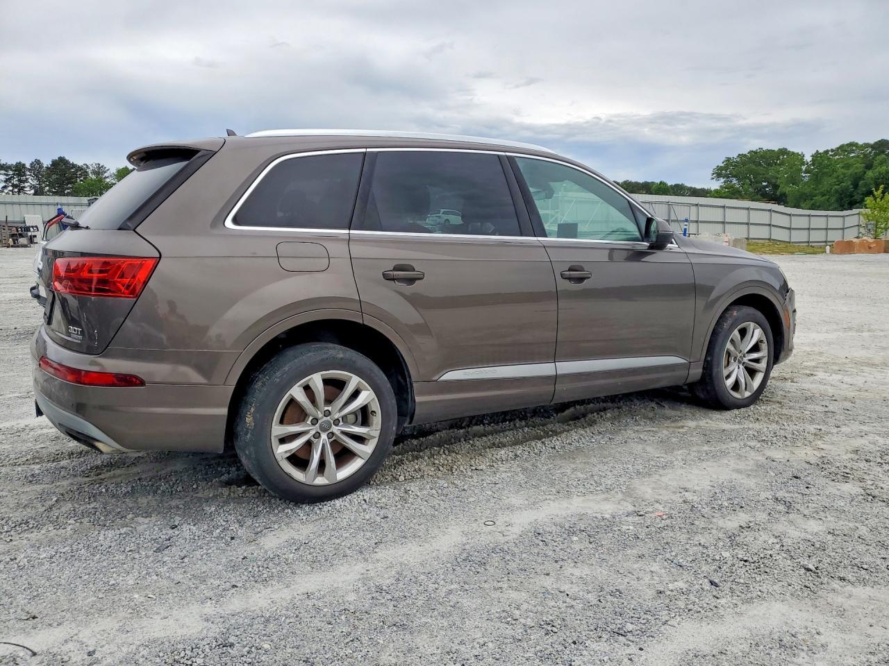 2017 Audi Q7, Premium Plus