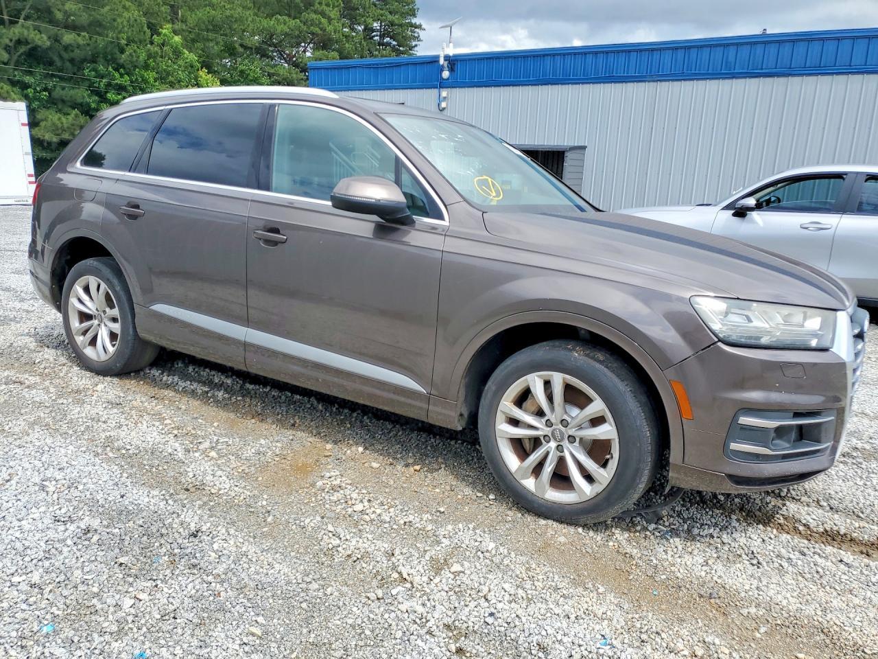 2017 Audi Q7, Premium Plus