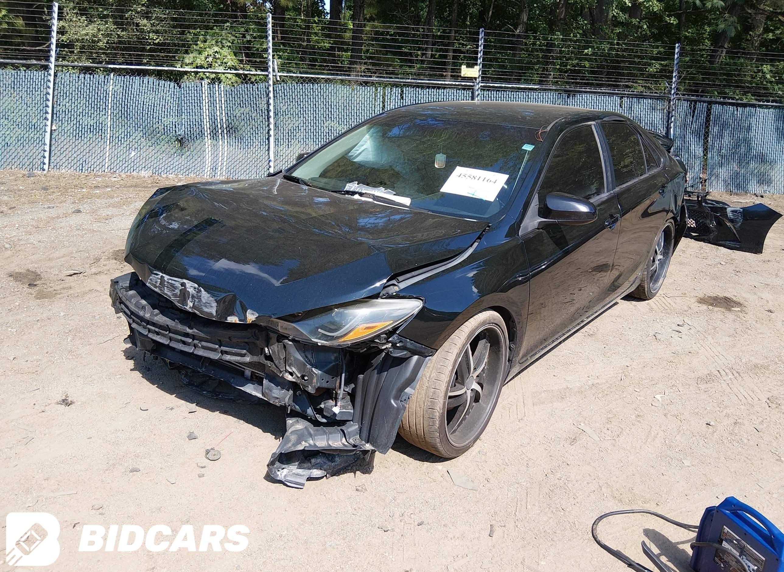 2016 Toyota Camry, SE