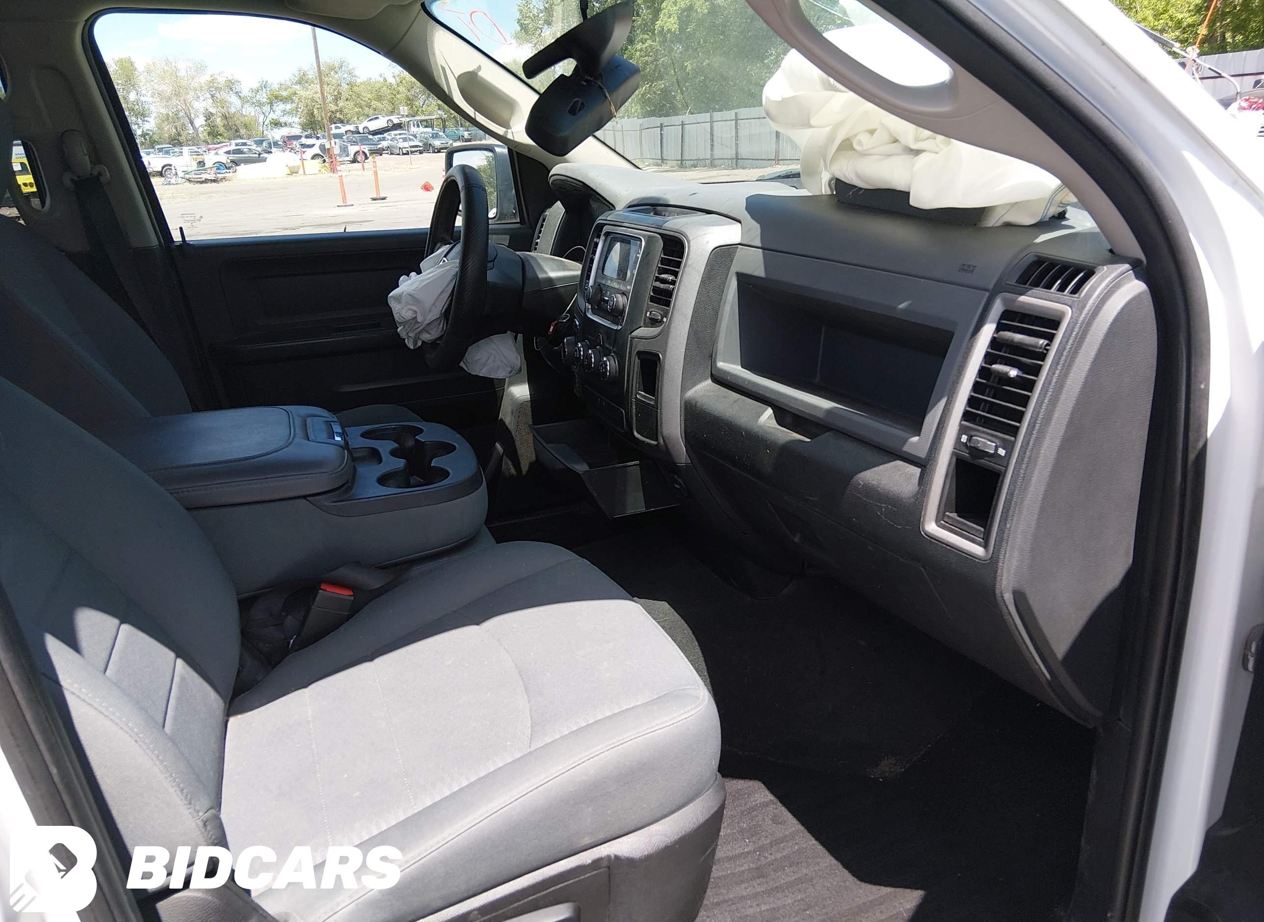 2018 RAM 1500, Tradesman  4X4...