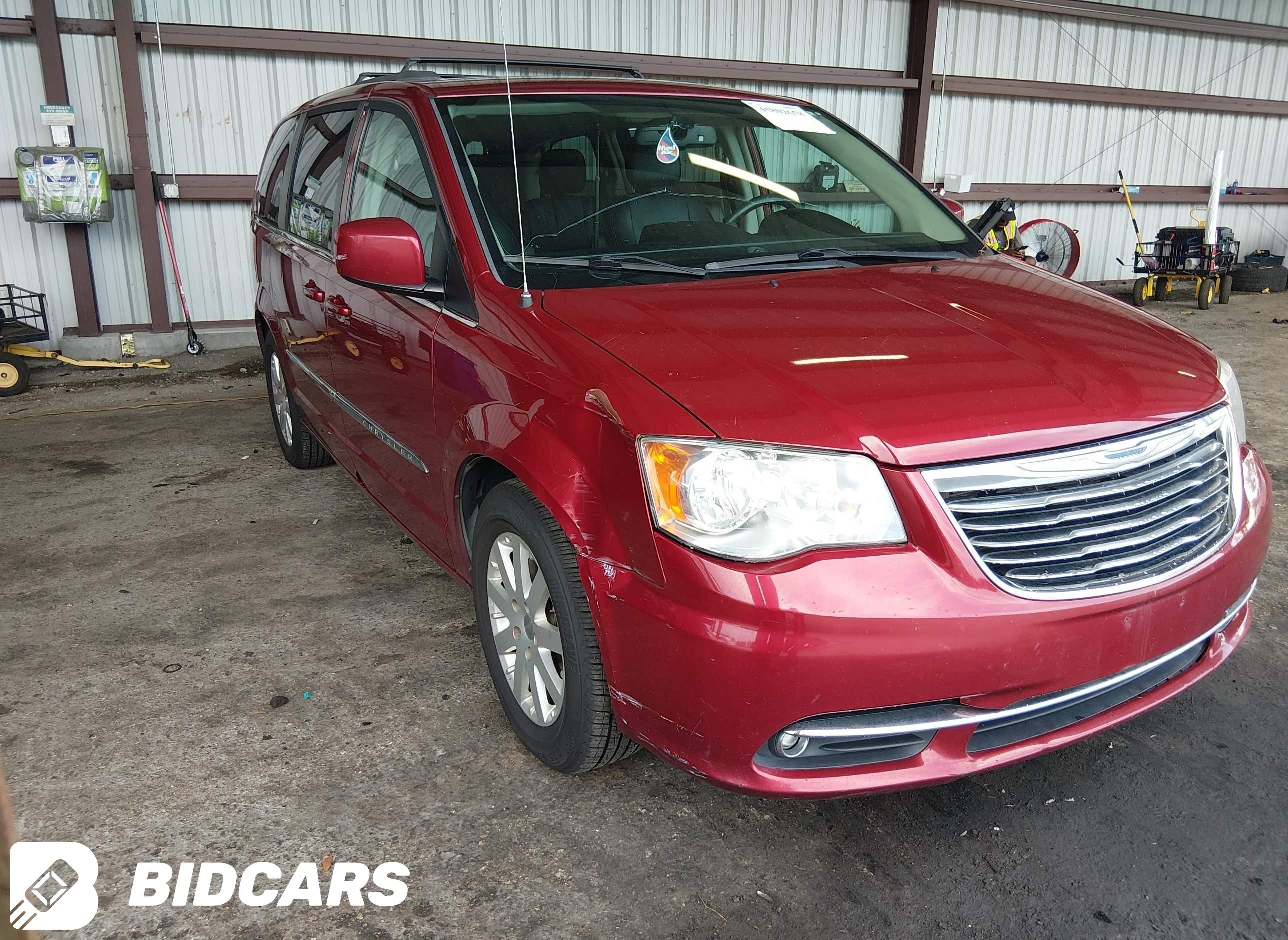 2016 Chrysler Town and Countr...