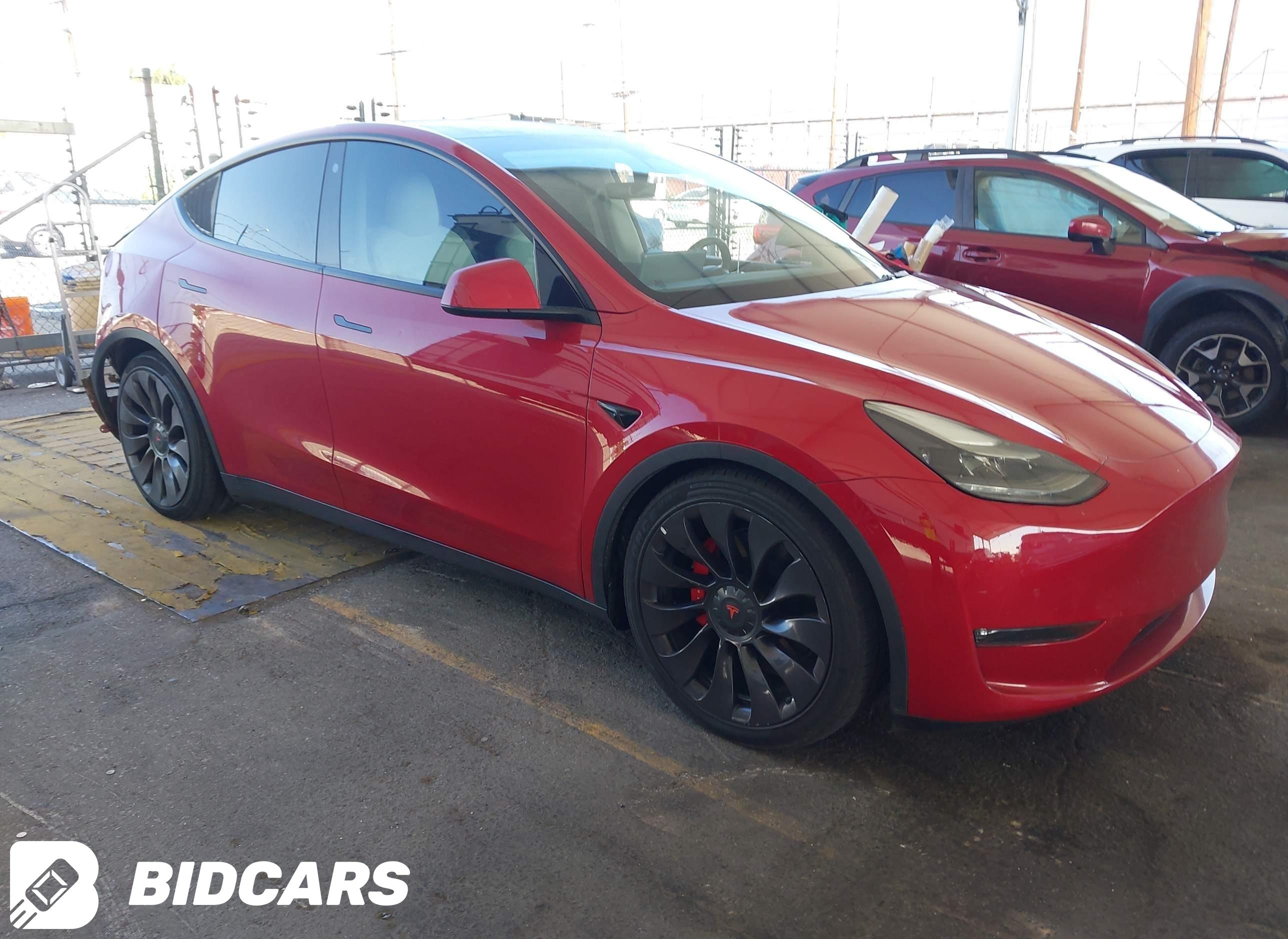 2022 Tesla Model Y, Performan...