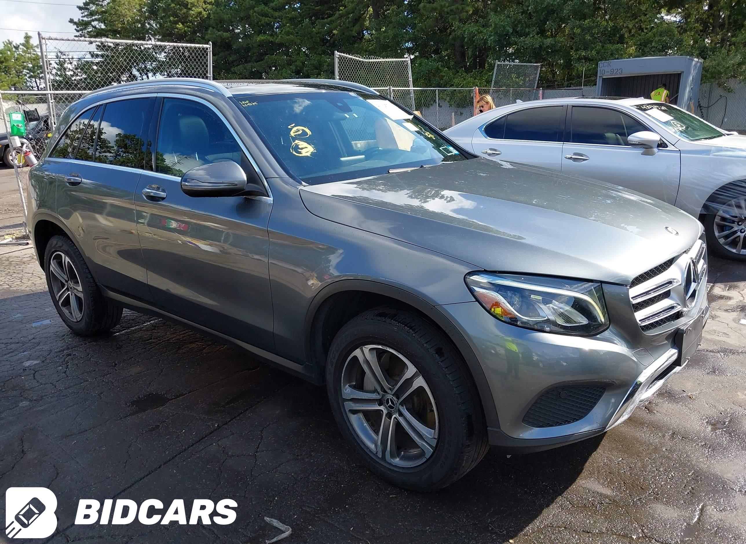 2017 Mercedes-Benz GLC 300, 4...