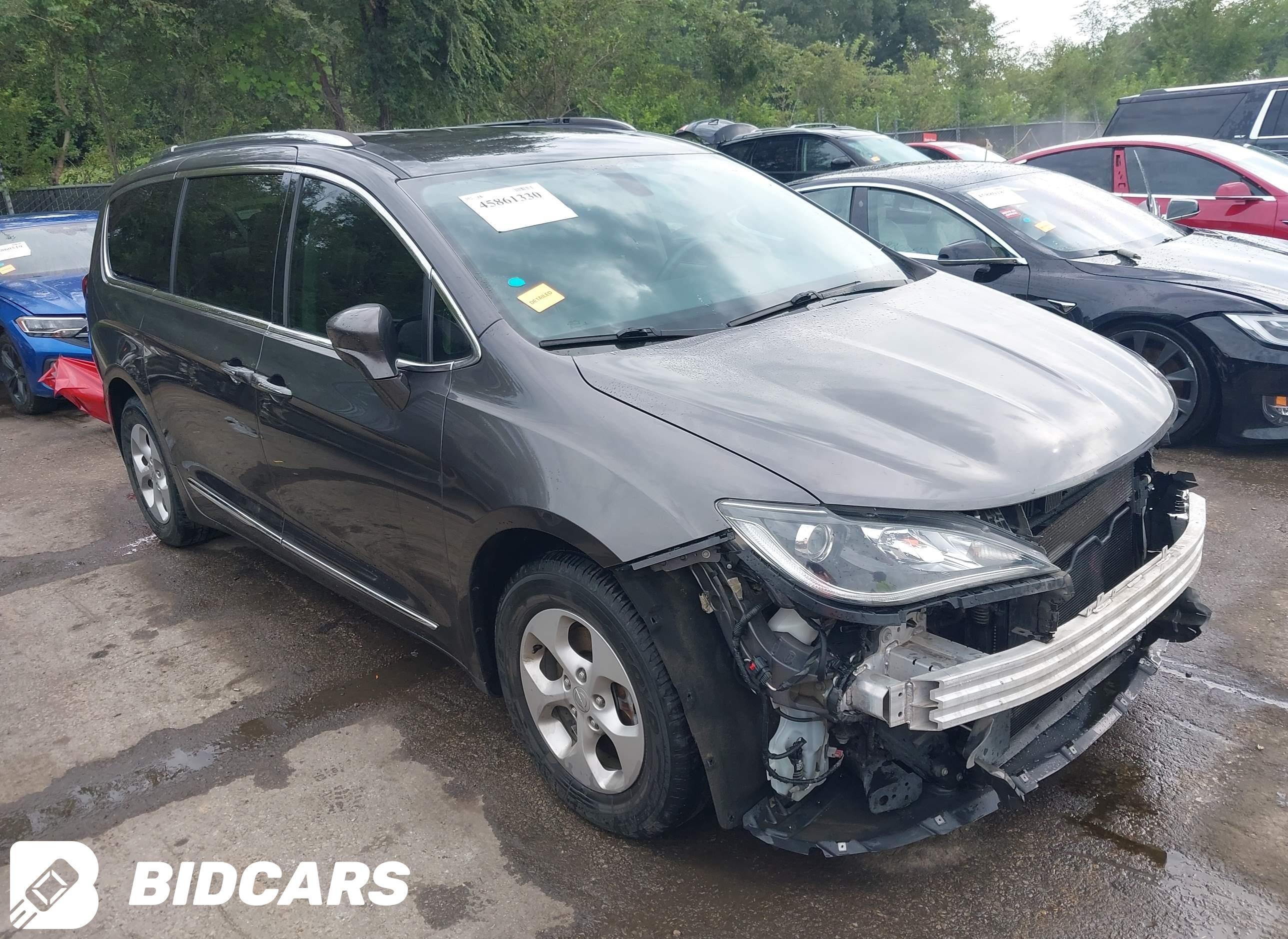 2017 Chrysler Pacifica, Touri...