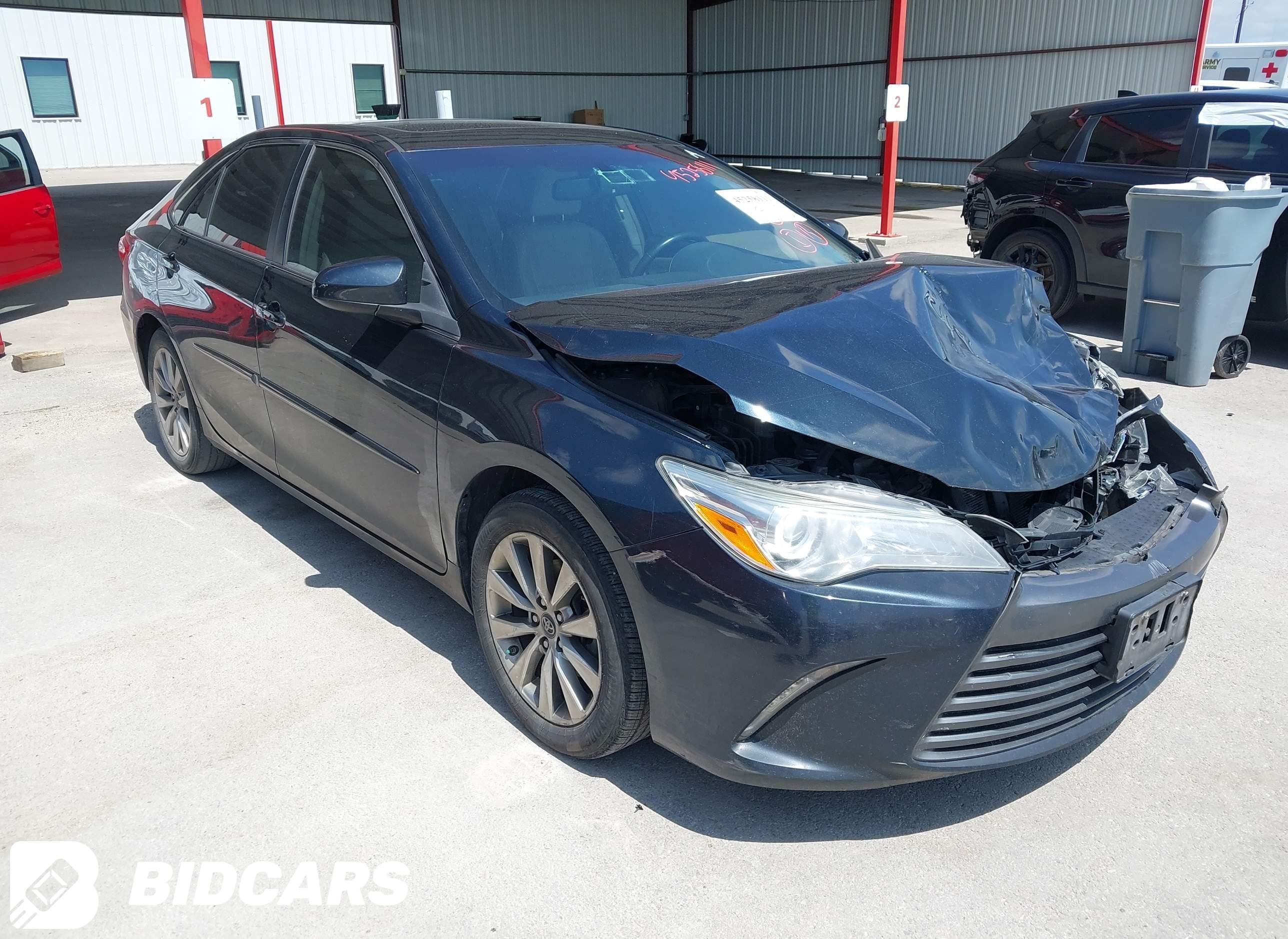 2016 Toyota Camry, Xle