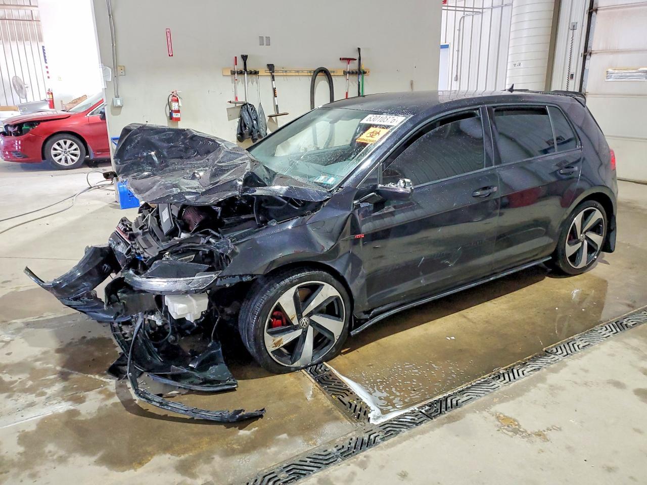 2020 Volkswagen Golf GTI, S