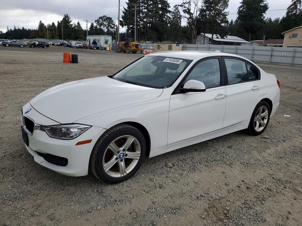 2015 BMW 3 Series, 320 I