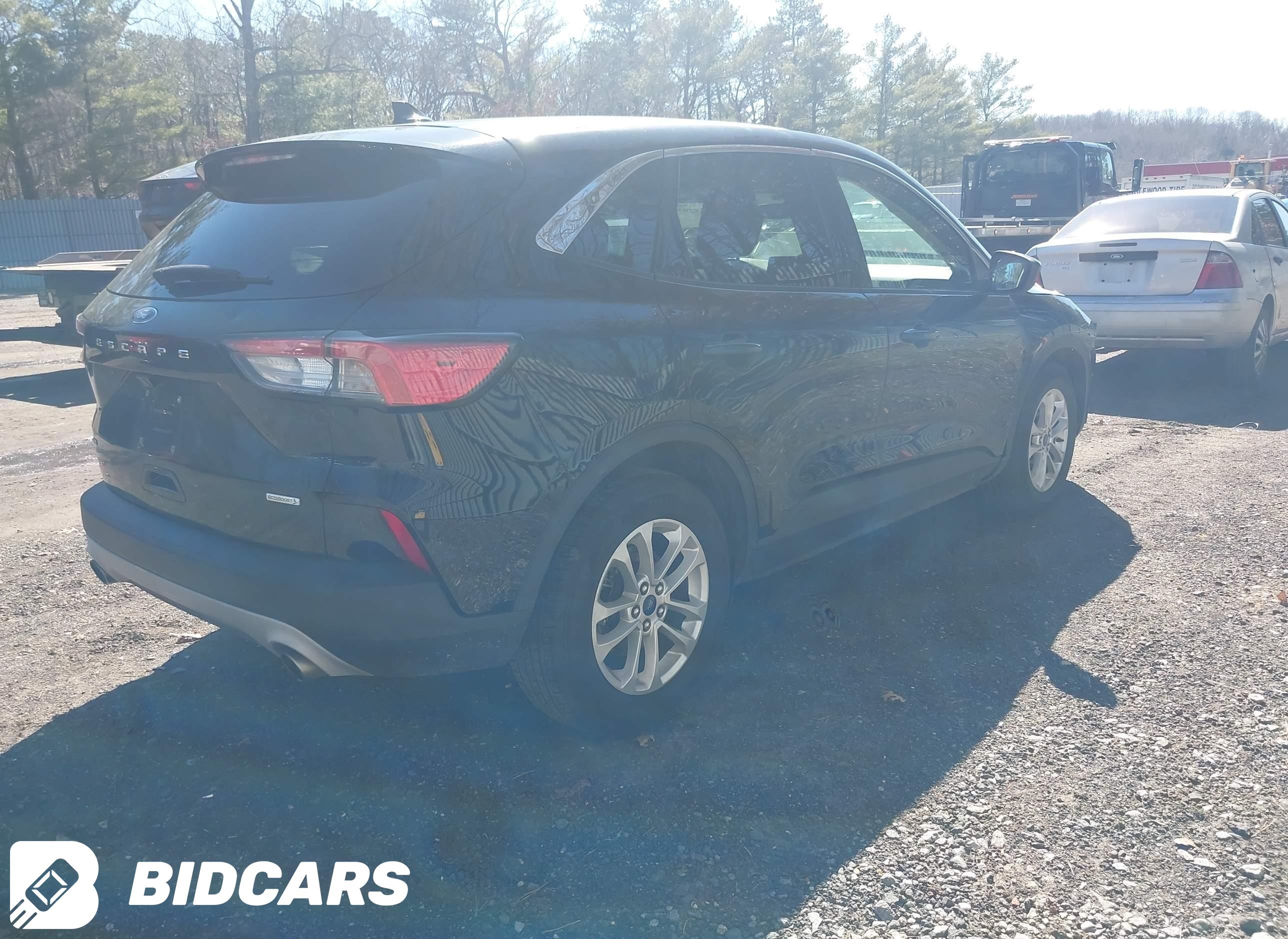 2020 Ford Escape, SE