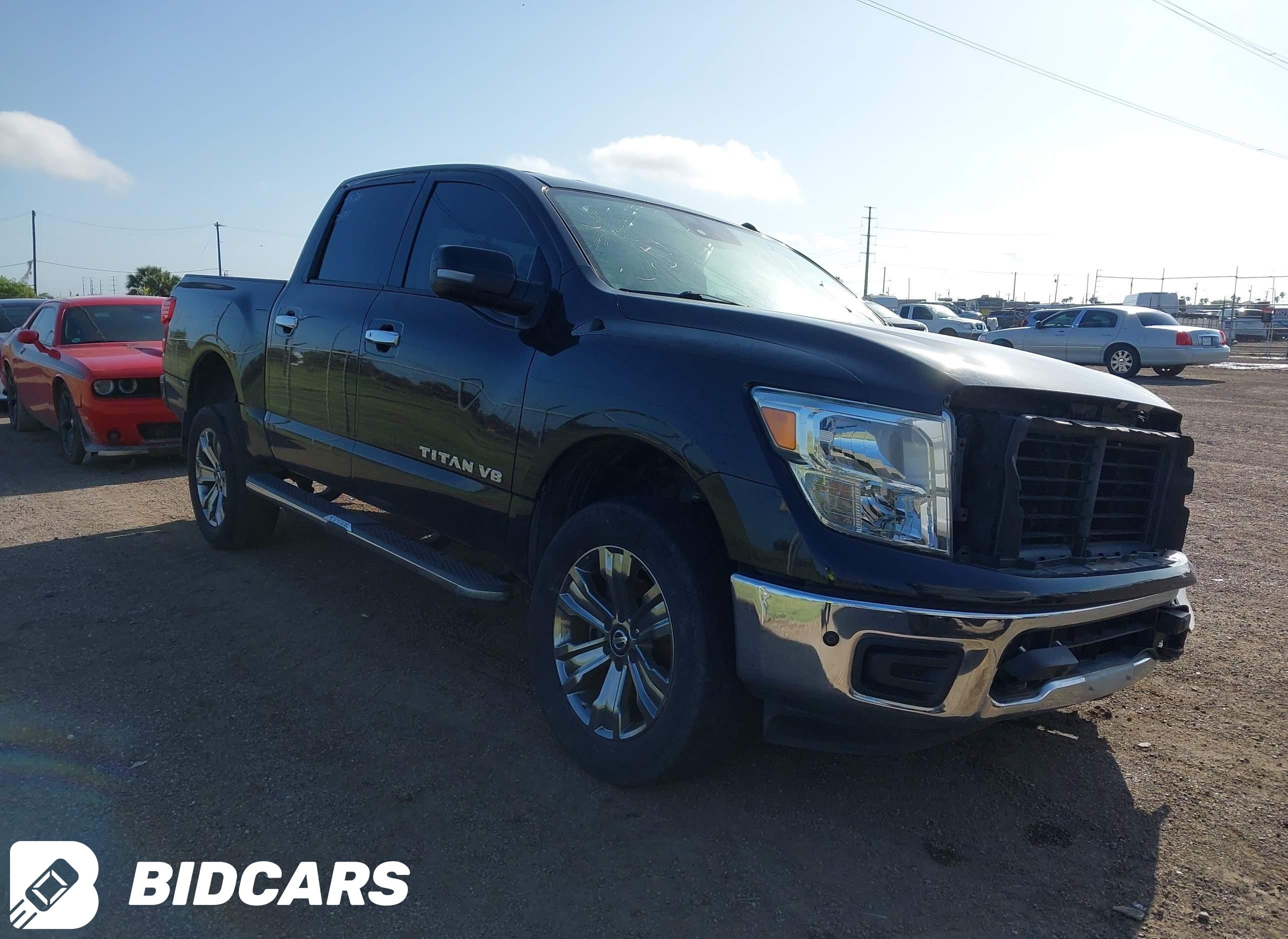 2019 Nissan Titan, SV
