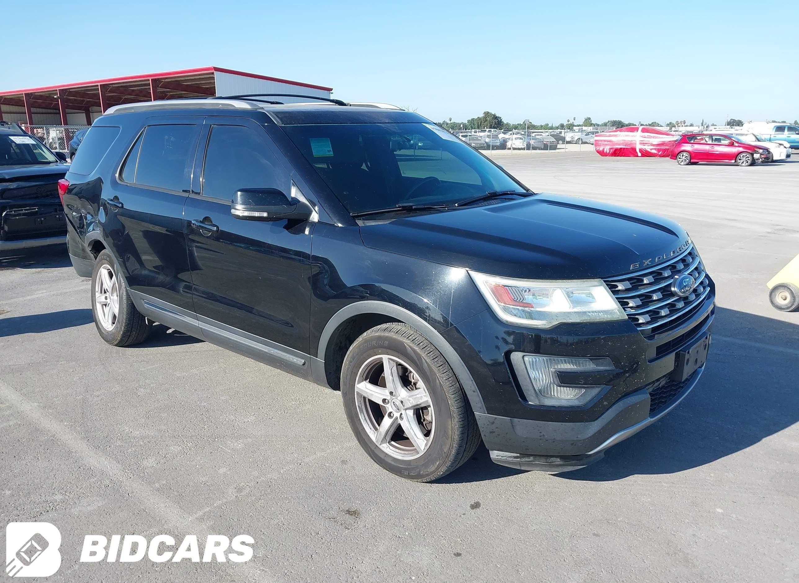 2016 Ford Explorer, Xlt