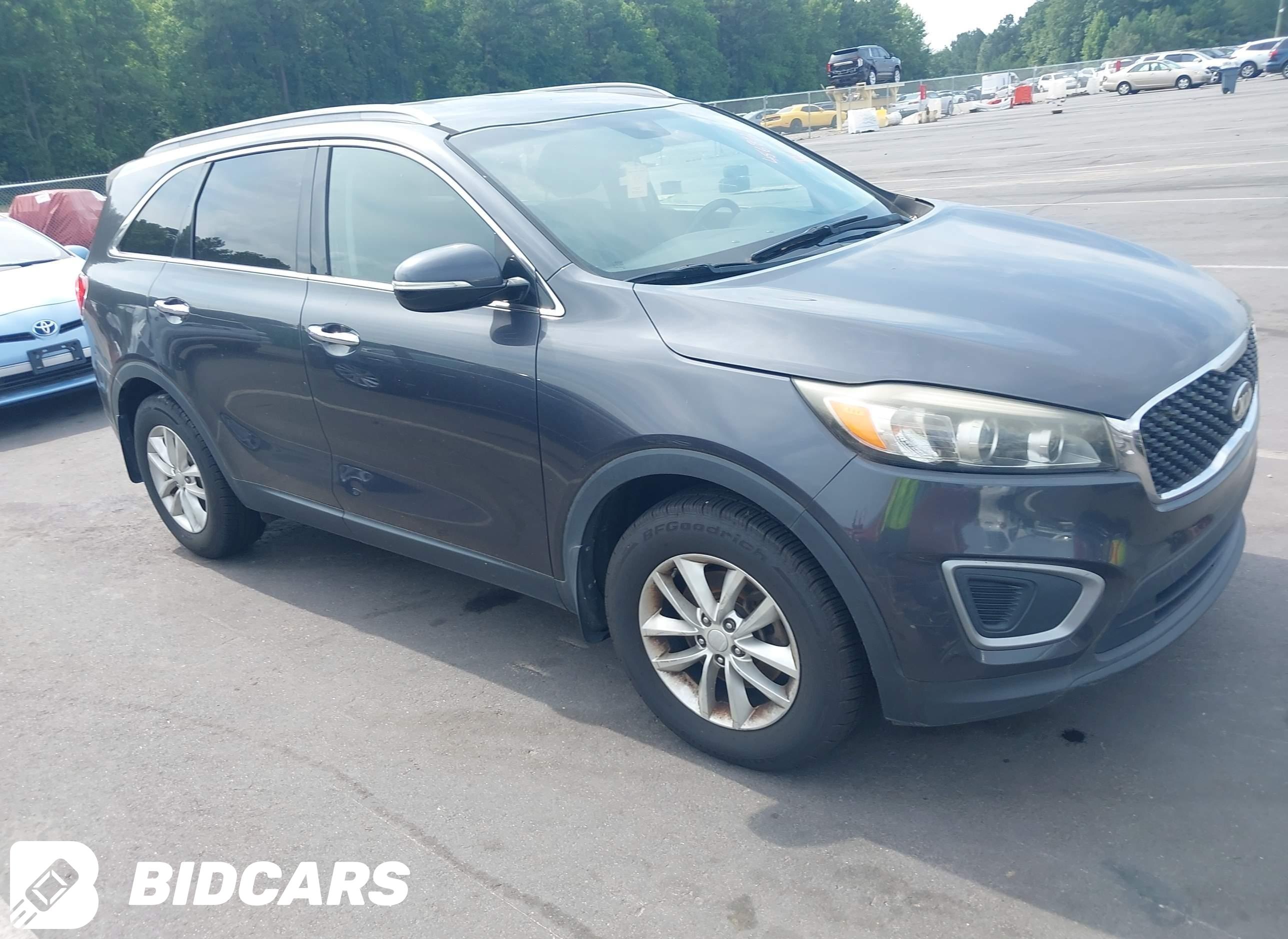 2016 KIA Sorento, 2.4L Lx
