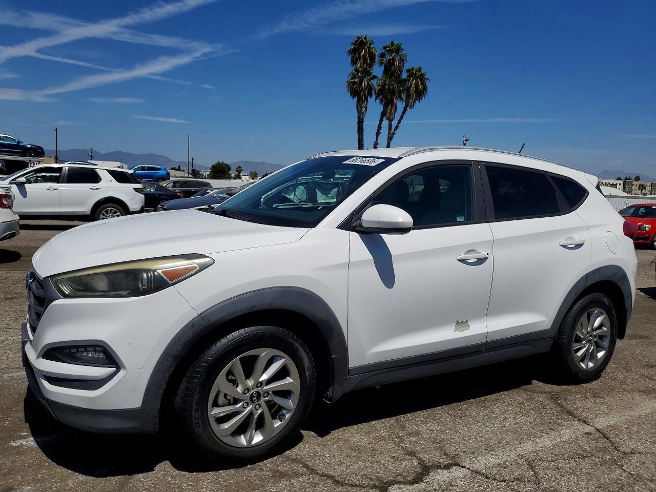 2016 Hyundai Tucson, SE