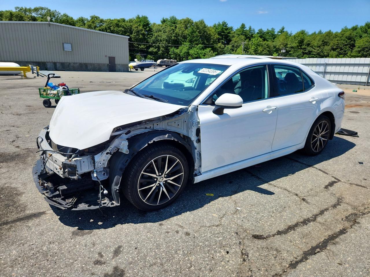 2021 Toyota Camry, SE