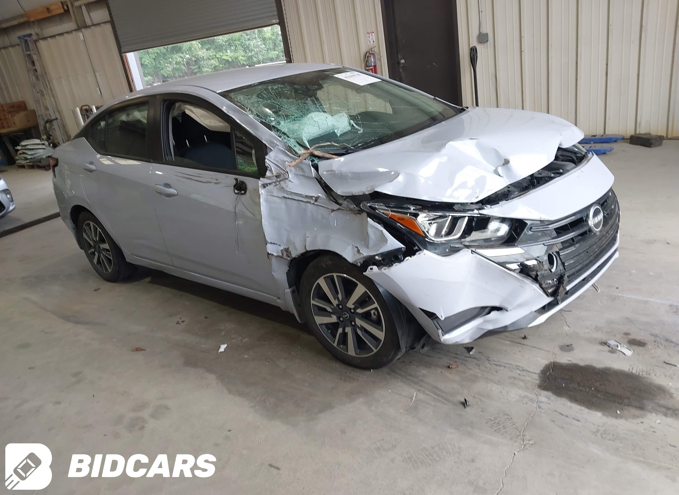 2024 Nissan Versa, 1.6 SV