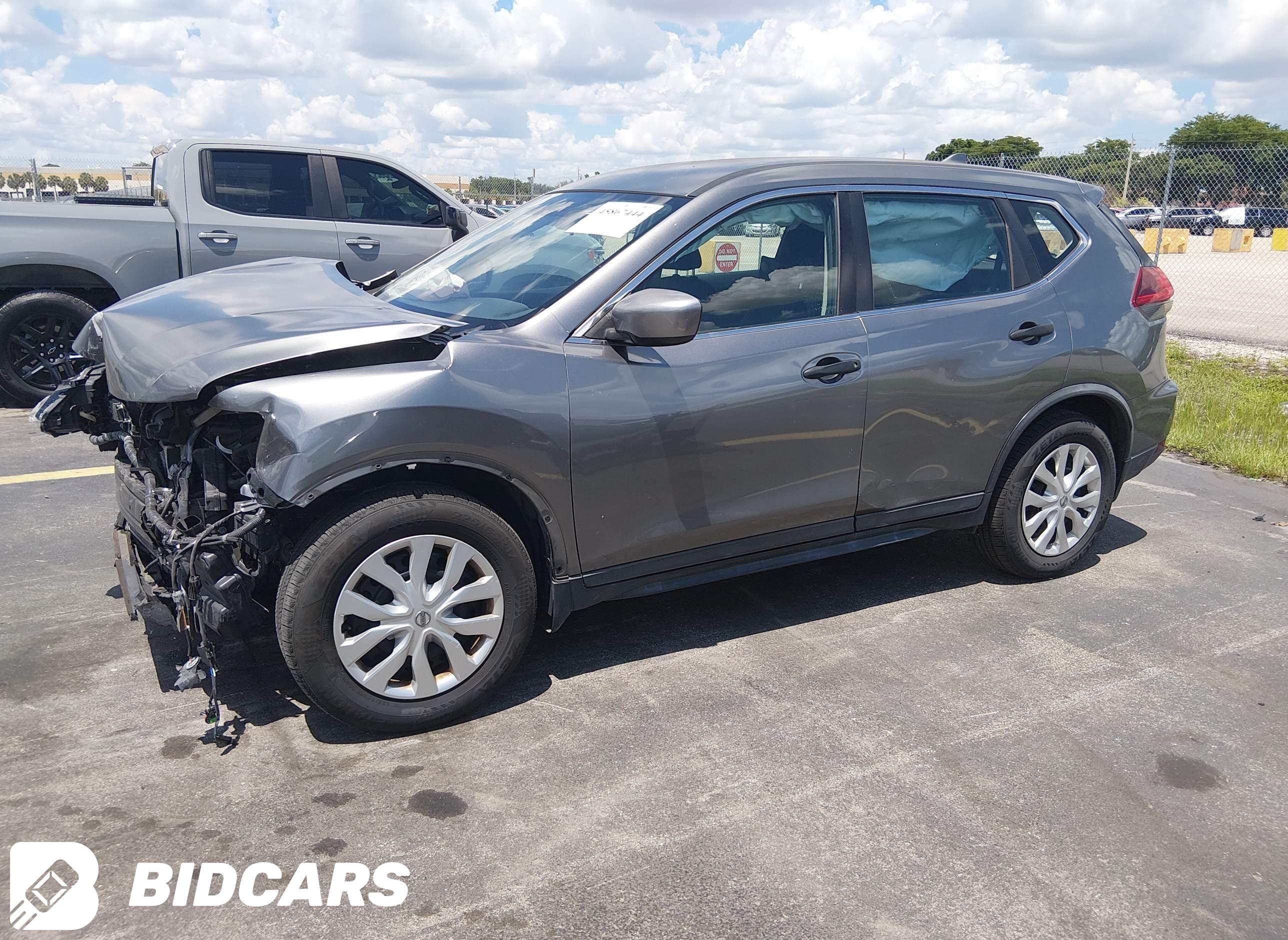 2018 Nissan Rogue, S
