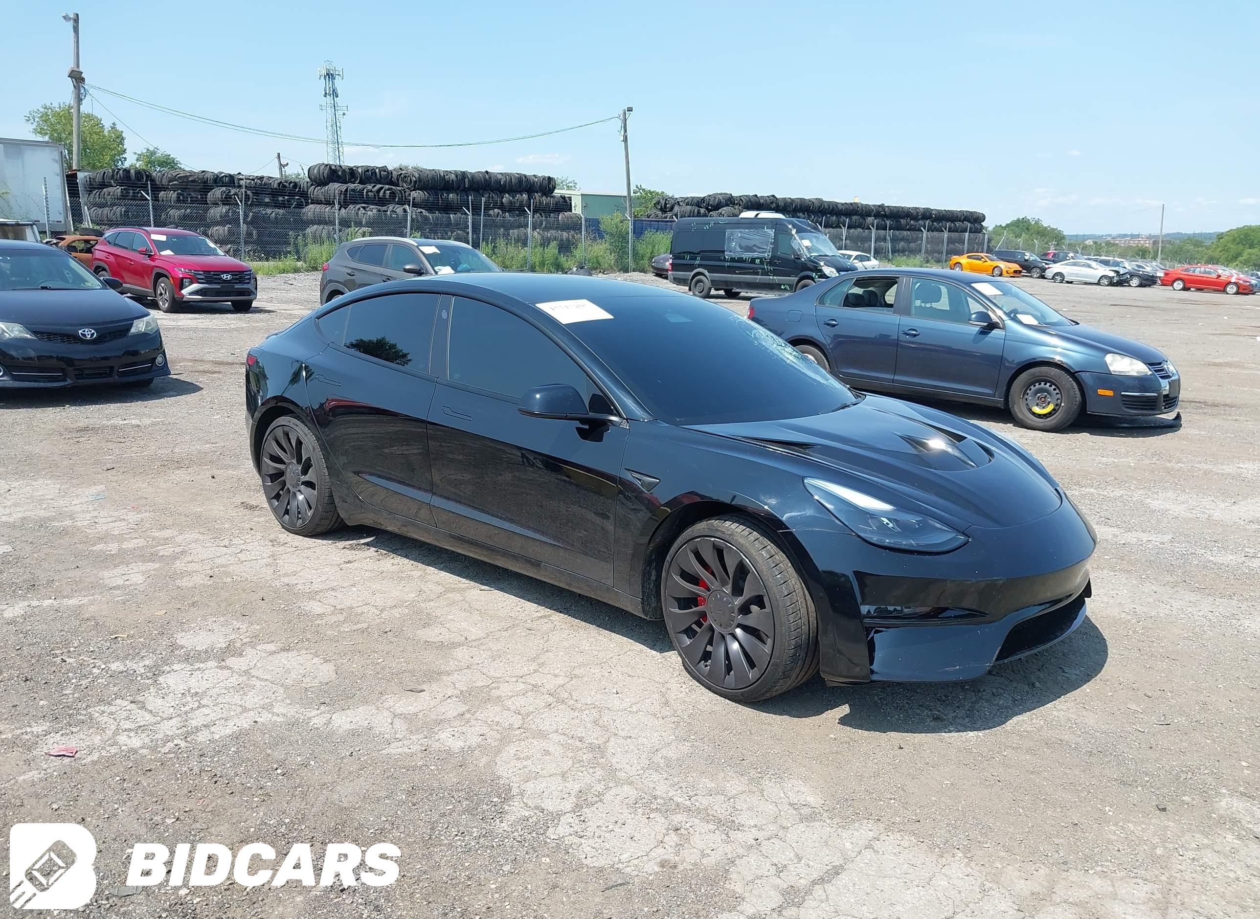 2023 Tesla Model 3, Performan...