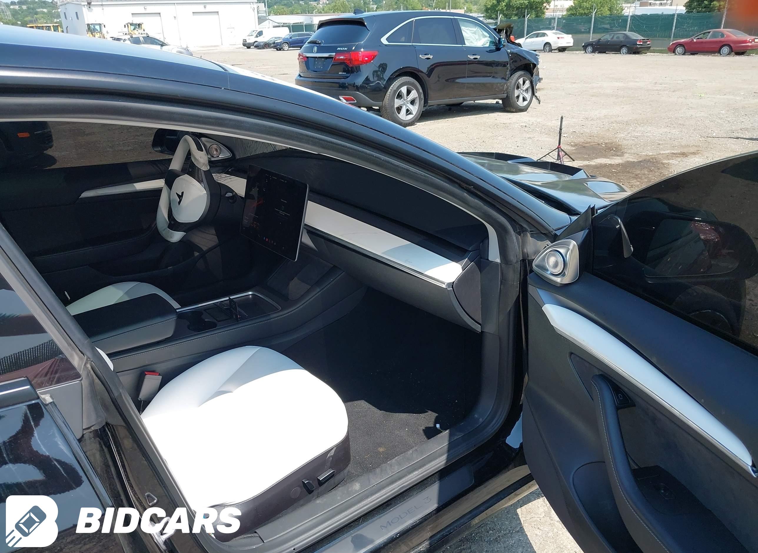 2023 Tesla Model 3, Performan...