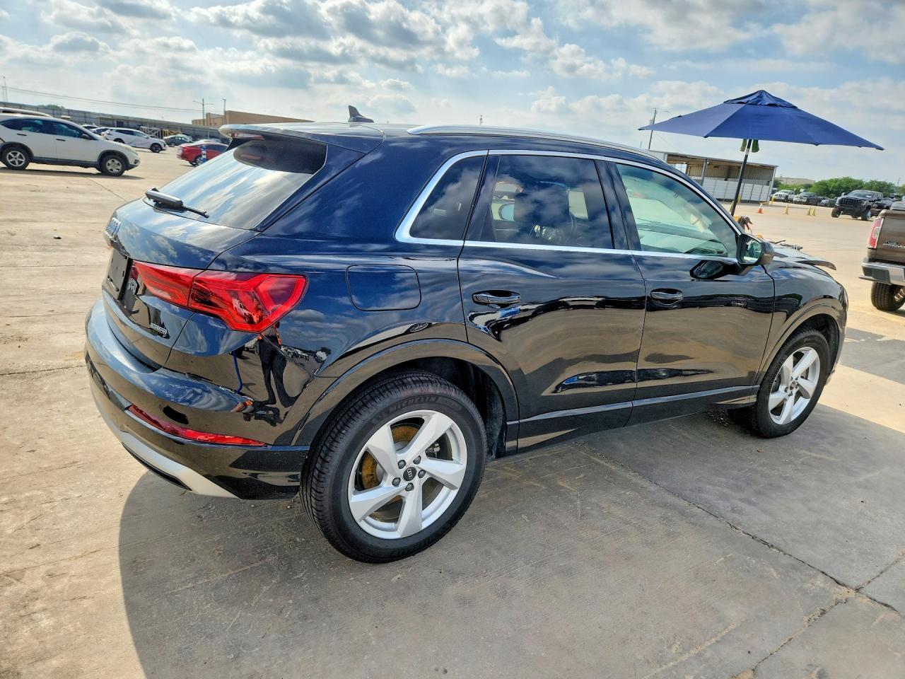 2022 Audi Q3, Premium 40