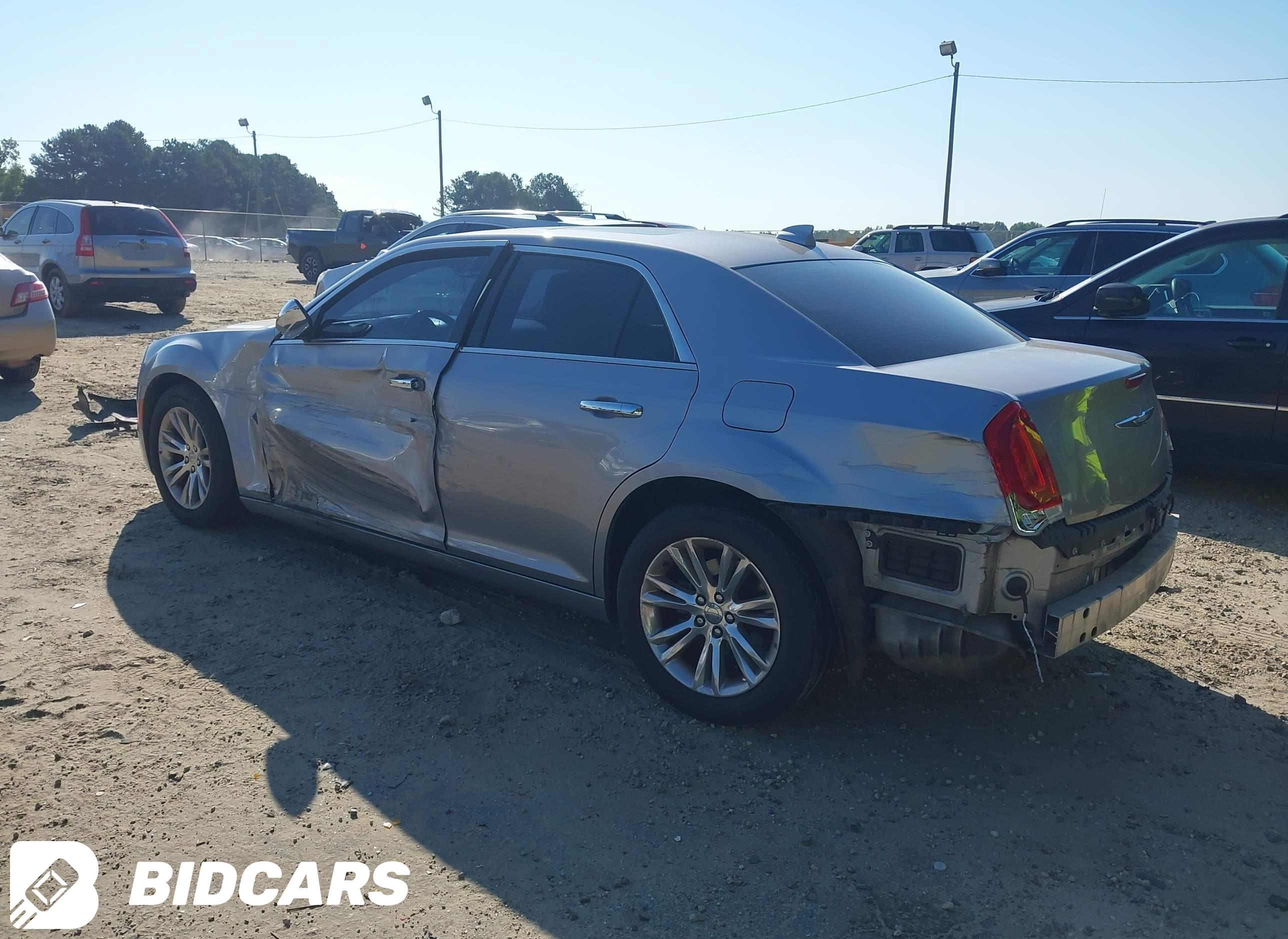 2016 Chrysler 300C