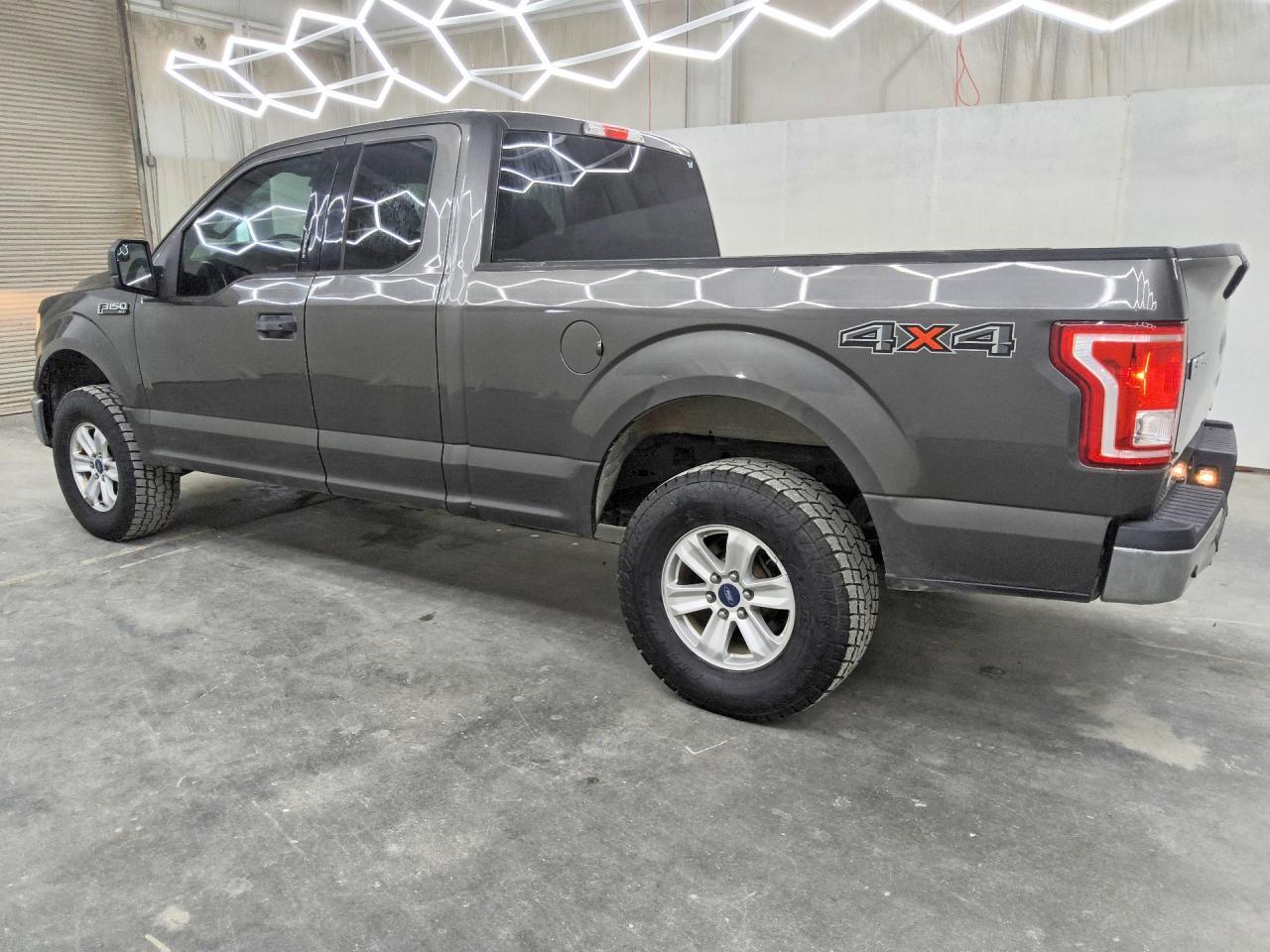2015 Ford F-150, Super Cab
