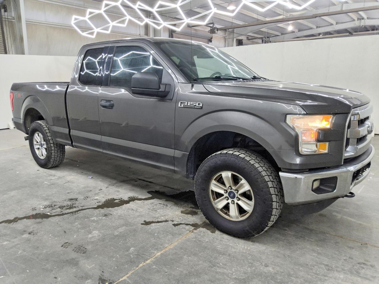 2015 Ford F-150, Super Cab