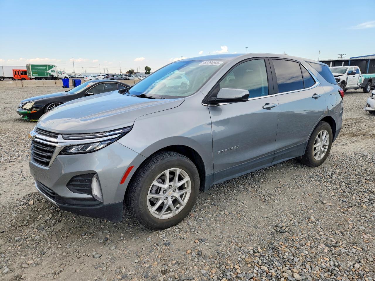 2023 Chevrolet Equinox, LT