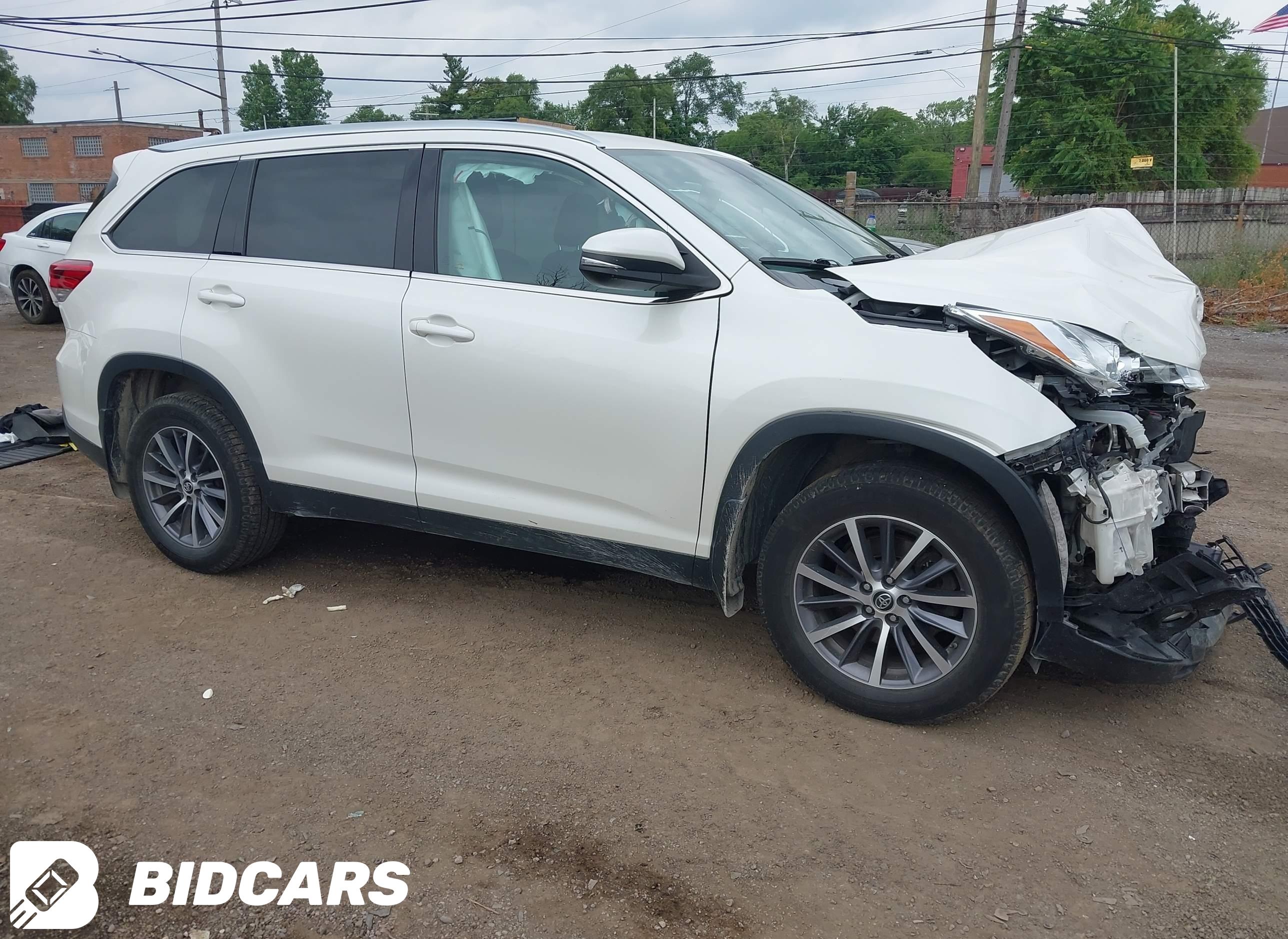 2019 Toyota Highlander, Xle