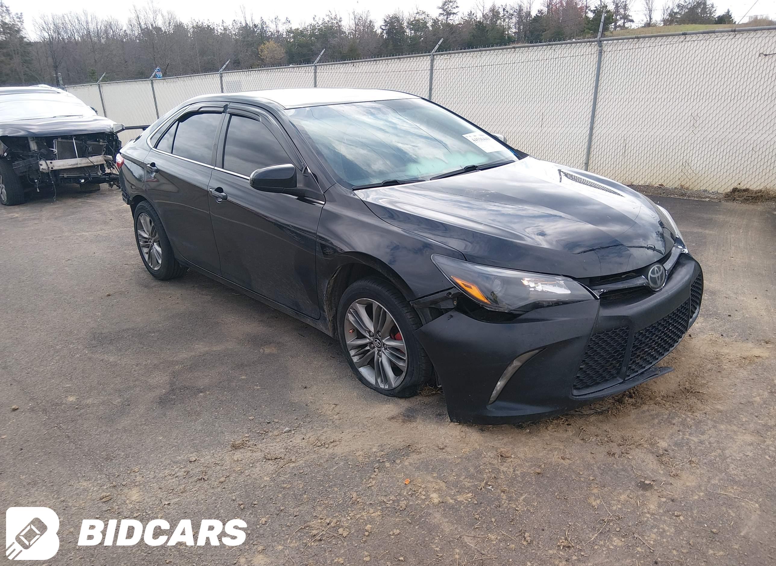 2017 Toyota Camry, SE