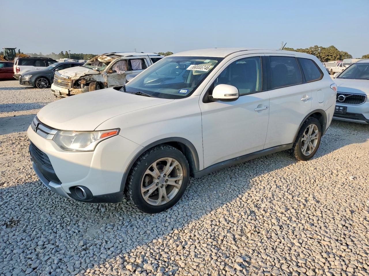 2015 Mitsubishi Outlander, SE