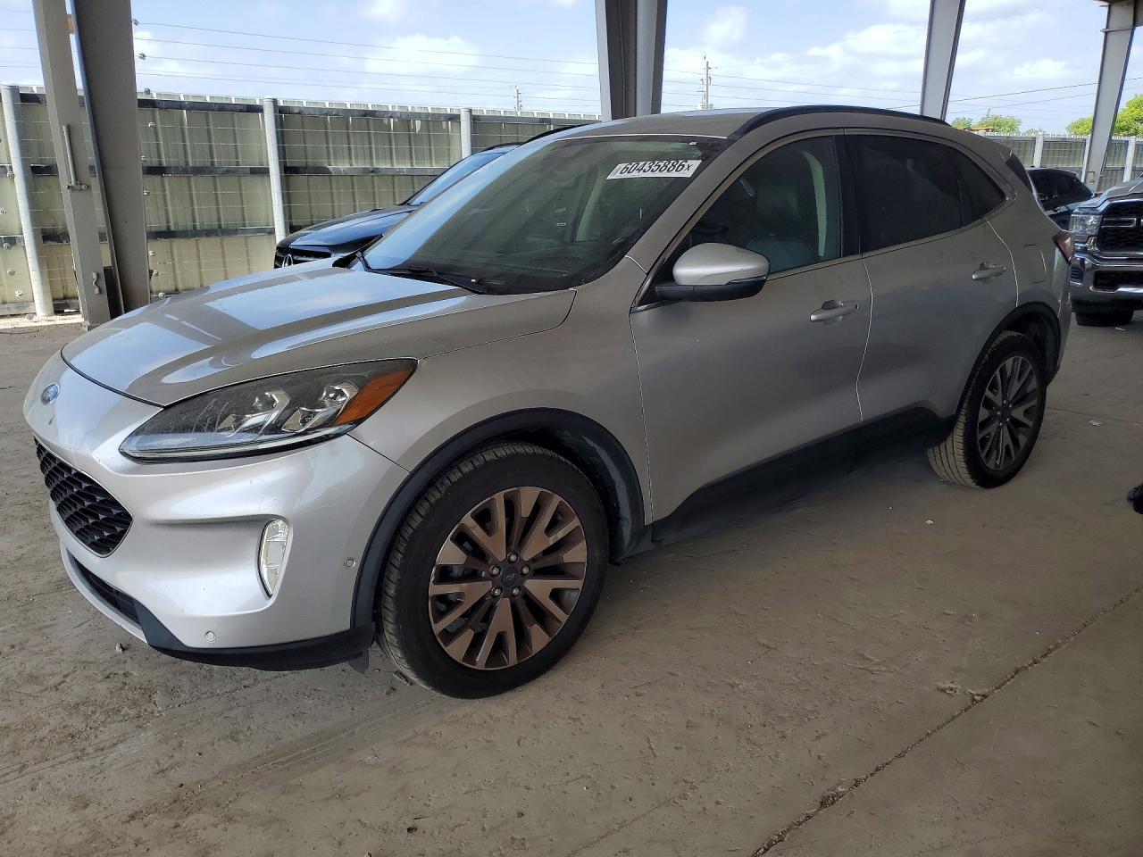 2020 Ford Escape, Titanium
