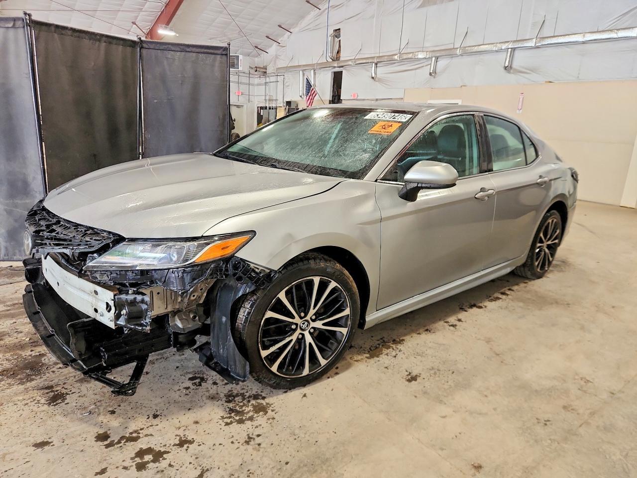 2019 Toyota Camry, SE