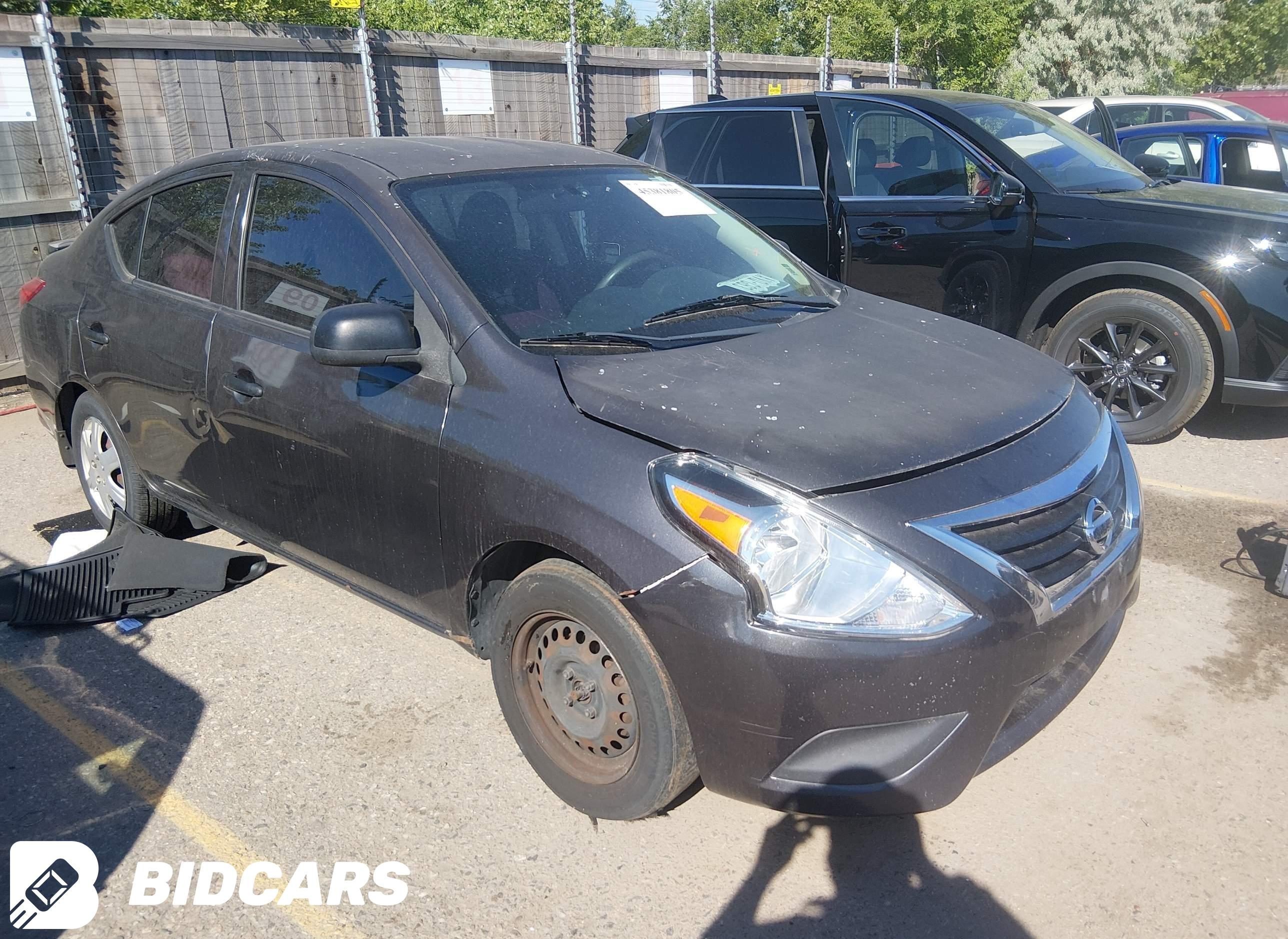 2015 Nissan Versa, 1.6 S+