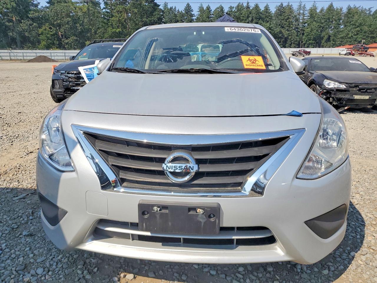 2019 Nissan Versa, SV