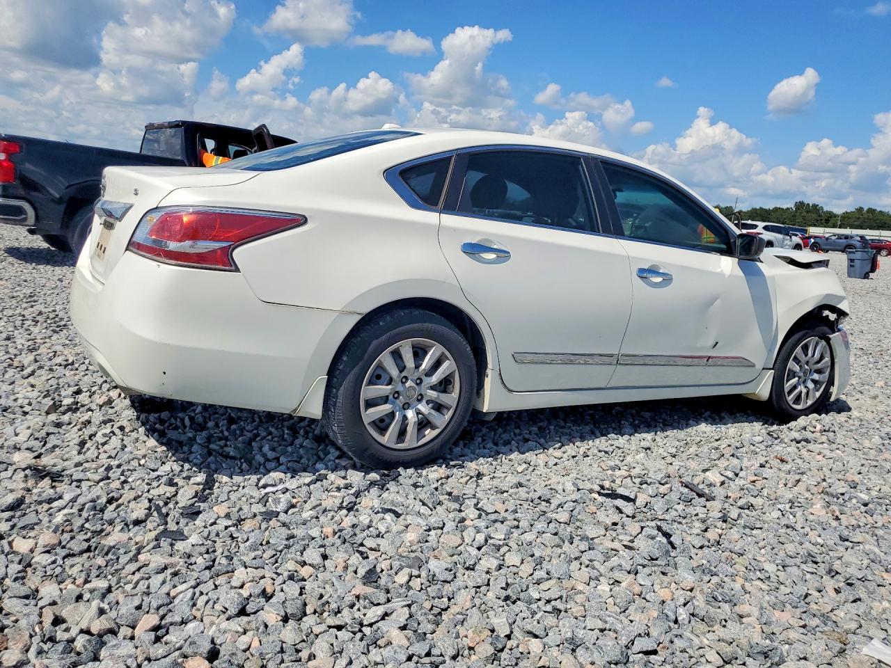 2015 Nissan Altima, 2.5 S