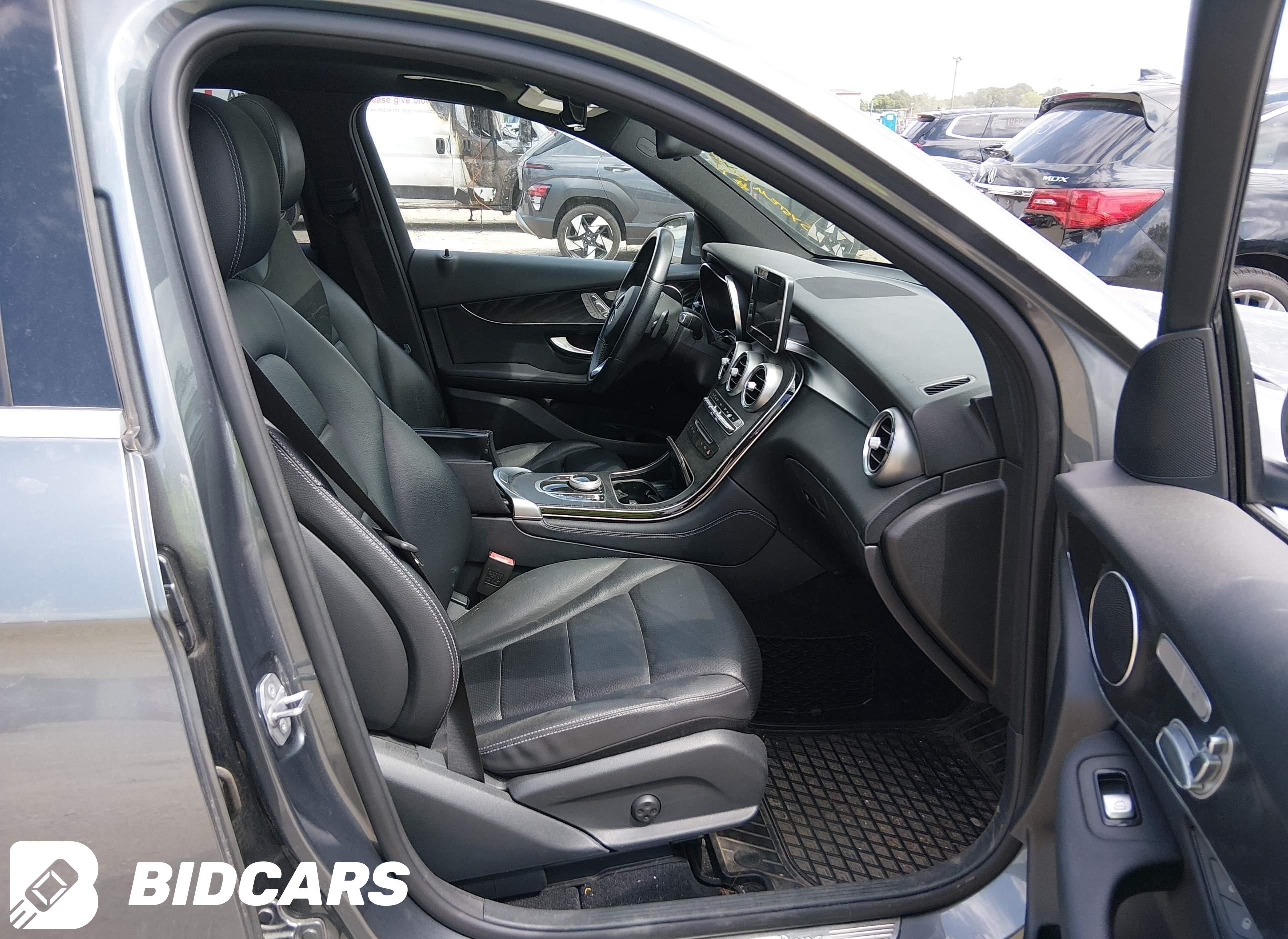 2018 Mercedes-Benz GLC 300