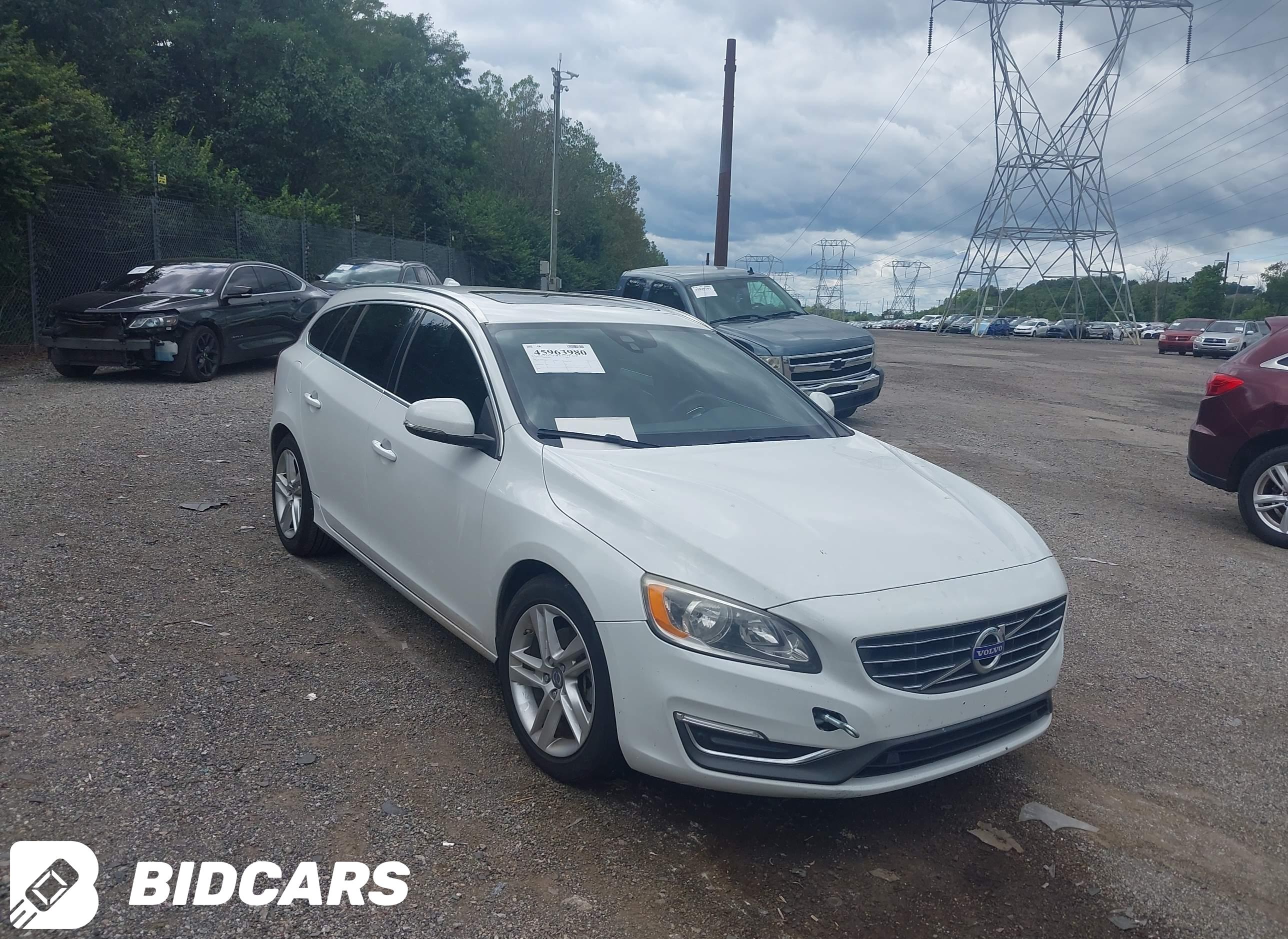 2015 Volvo V60, T5 Premier