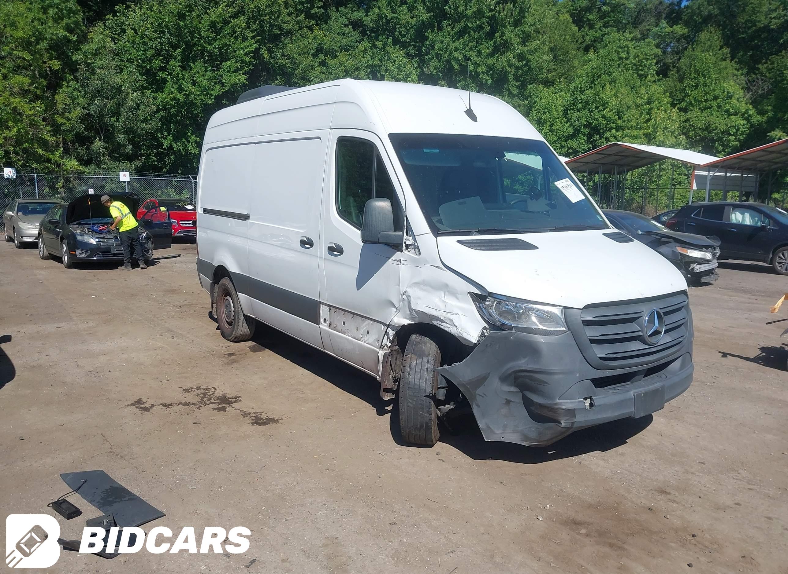 2023 Mercedes-Benz Sprinter 1...