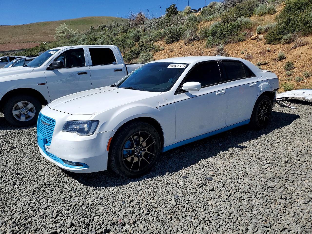 2019 Chrysler 300, S
