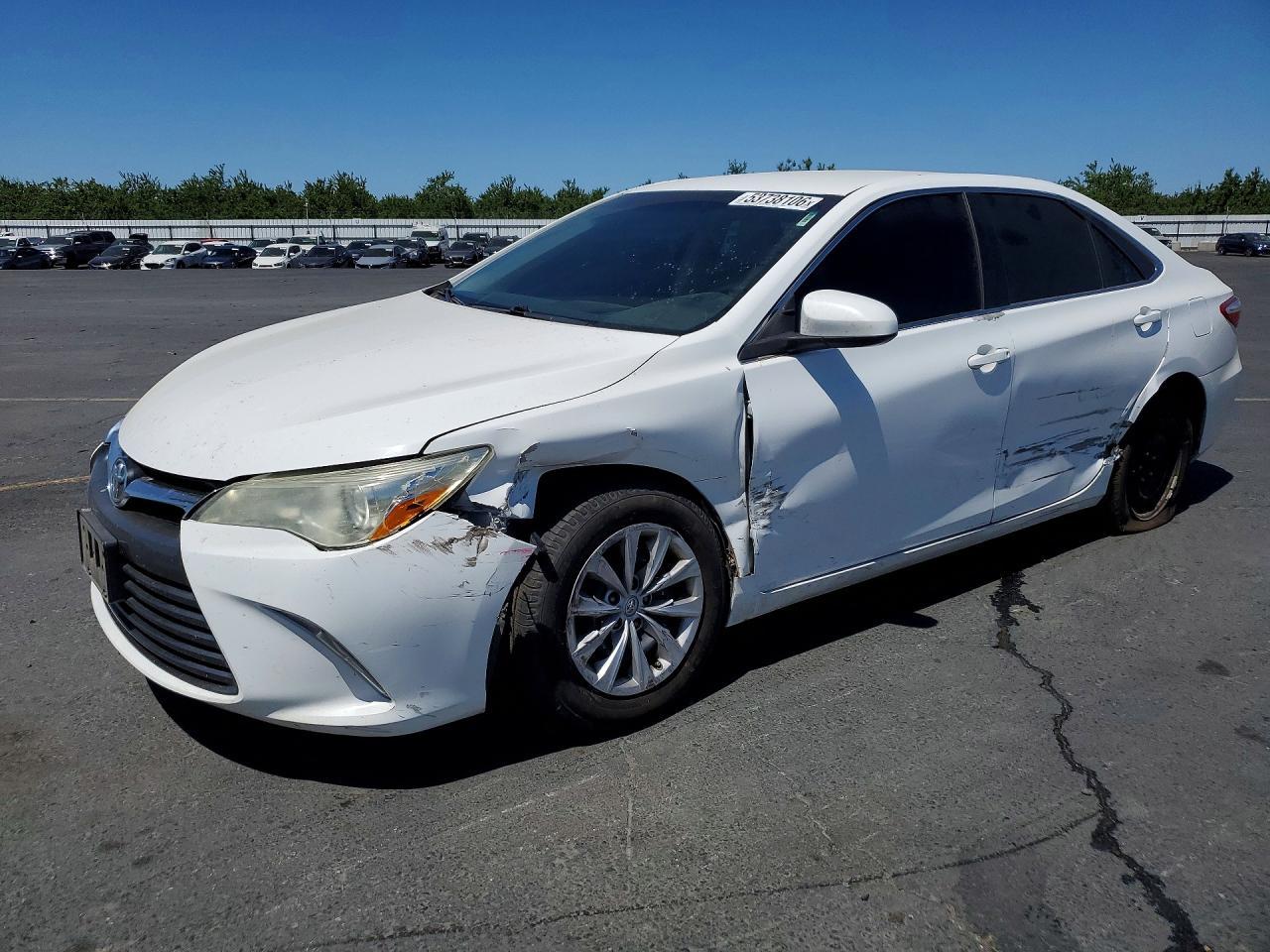 2016 Toyota Camry, LE