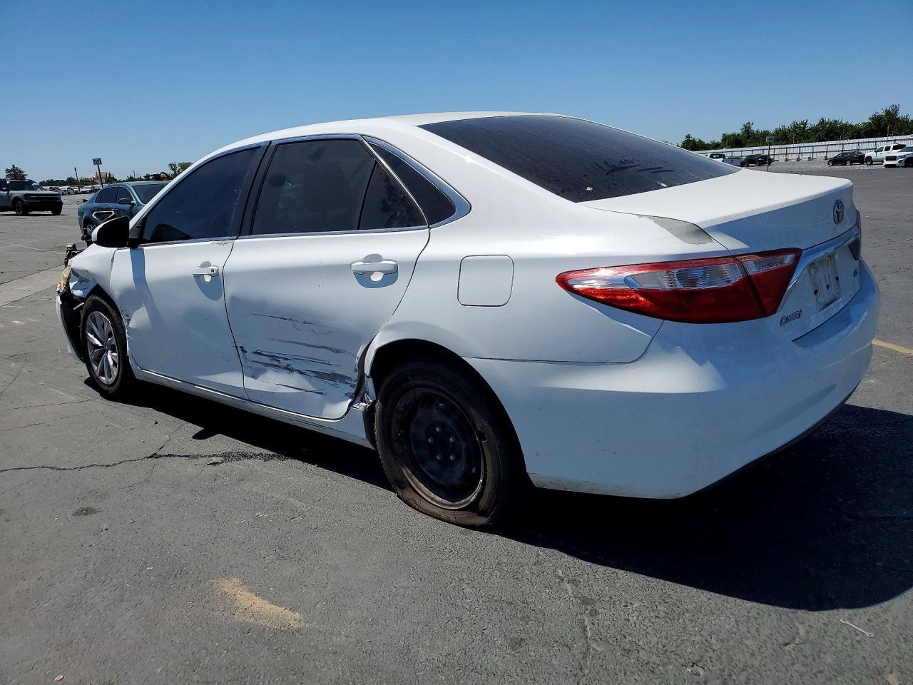 2016 Toyota Camry, LE