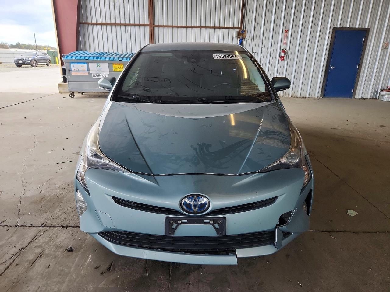 2016 Toyota Prius, Three Touring