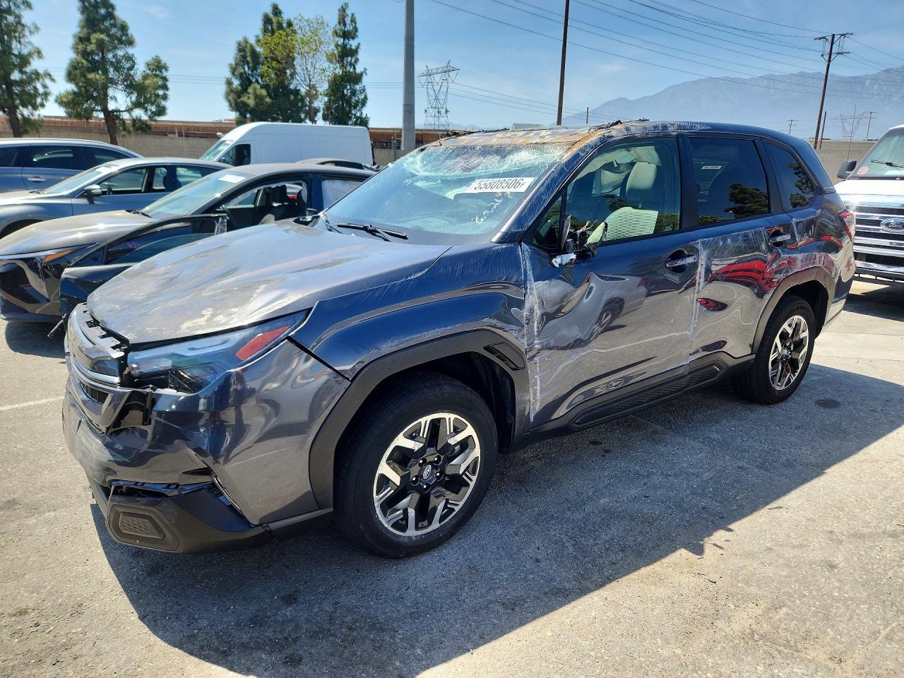 2025 Subaru Forester, Premium