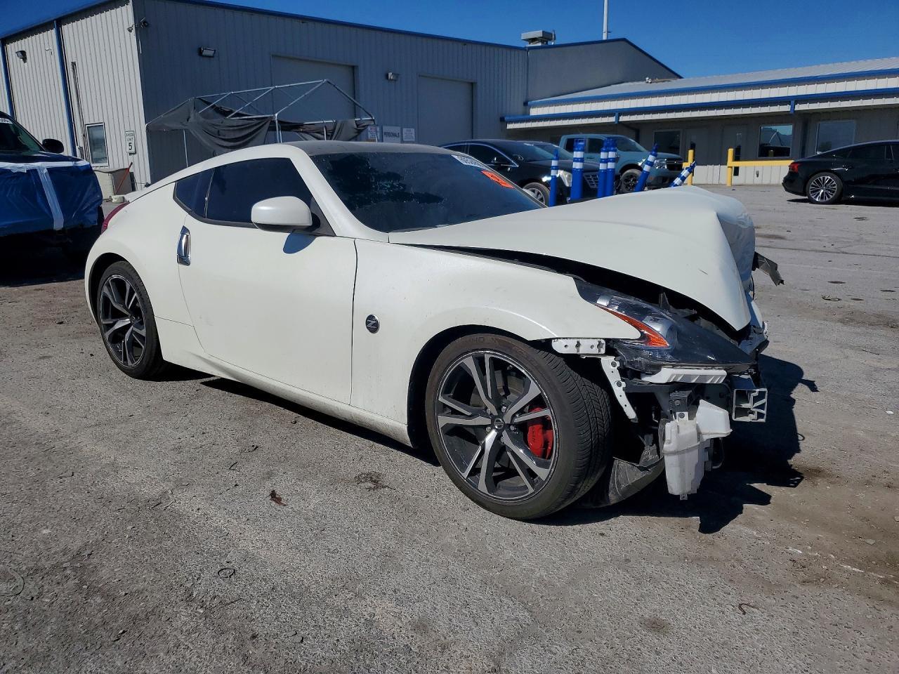 2019 Nissan 370Z, Base